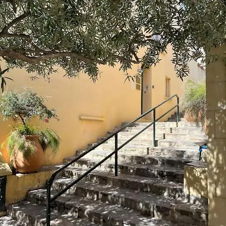 - Renove- Le Zephyr - Le Lavandou